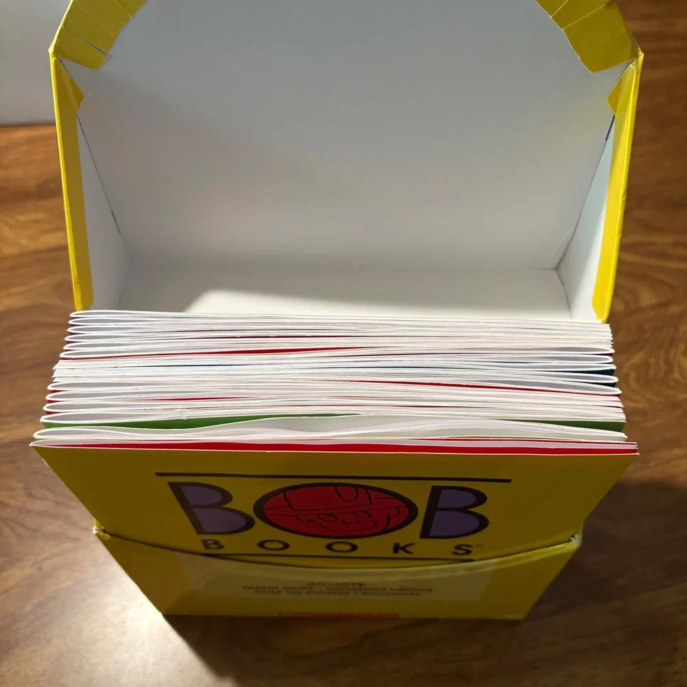 Bob Books Collection 2 Advancing Beginners Word Families Scholastic Box Set 12